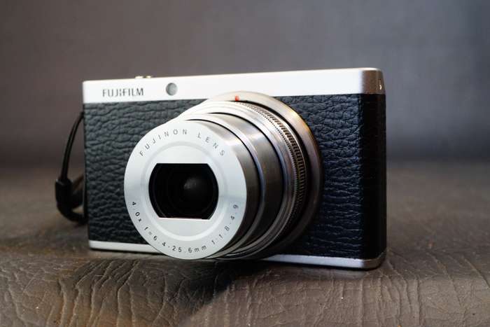 Fuji Fujifilm XF1 12.0MP Compact Digital Camera **Lens Control Error Spares or Repair**