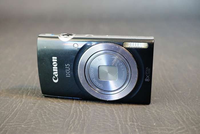 Canon PowerShot ELPH 160 / IXUS 160 20.0MP Digital Camera **PLEASE READ THE DESCRIPTION**