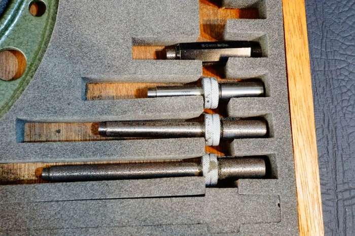 Mitutoyo 104-161 Interchangeable Anvil Micrometer 50-150mm 0.01mm **Great Condition**