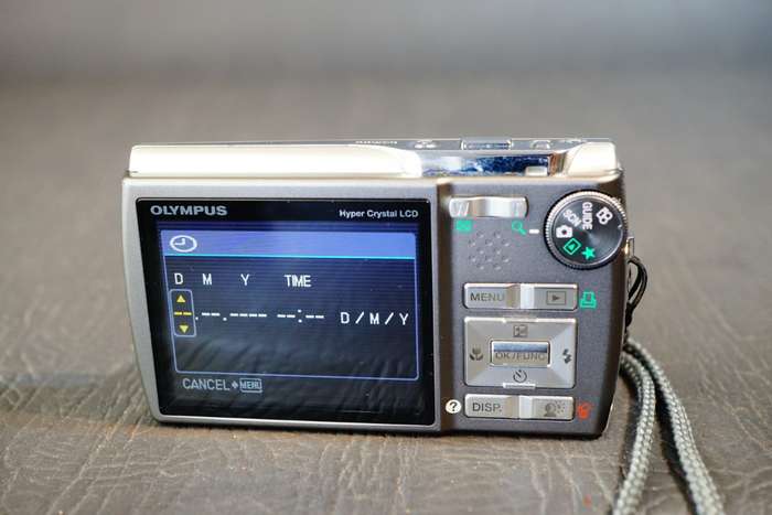 OLYMPUS mju 830 All Weather 8.0 MP Compact Digital Camera with 2 GB XD Card **Great Condition**