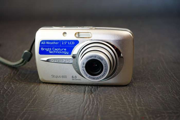 Olympus Stylus 600 Digital 6.0MP Compact Digital Camera **Great Condition**