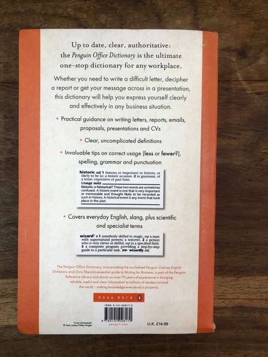 Office Dictionary - Penguin Reference Library (Paperback)