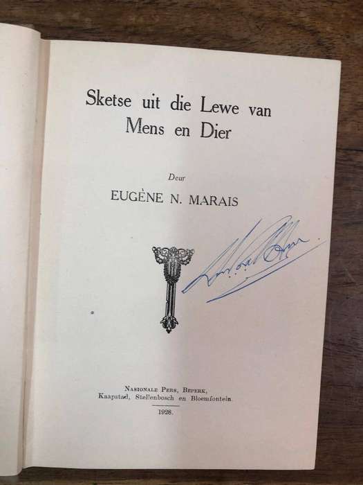 (First Edition) Sketse uit die Lewe van Mens en Dier - Eugene N Marais (Hardcover with no dj)