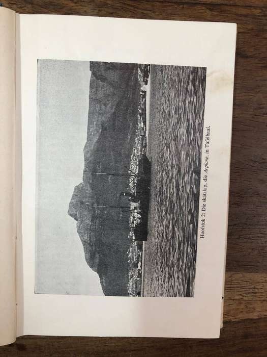 (Signed Copy) Min Mense Is Vry - Laurie Green (Hardcover with dj) Boek 1