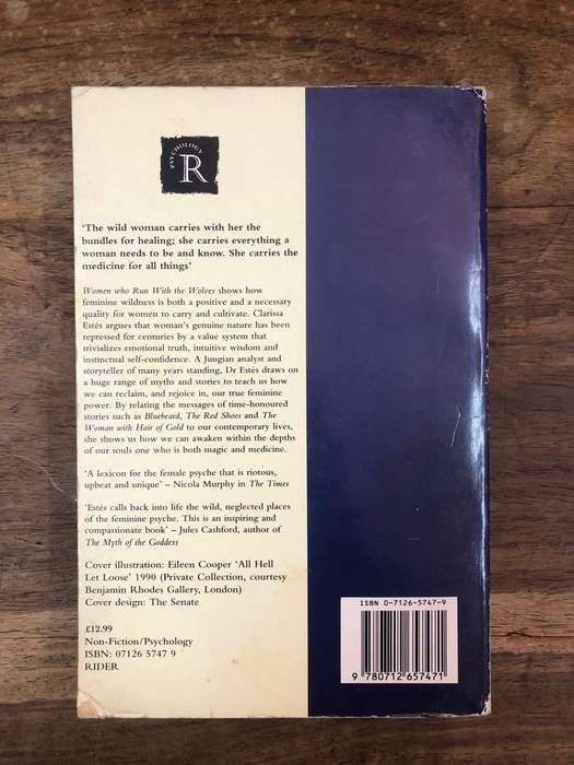 Women Who Run with the Wolves - Clarissa Pinkola Estes (Paperback)