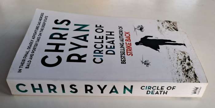 Circle of Death. - Chris Ryan (Softcover)