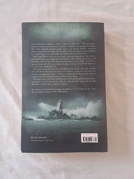 Iron Fist from the Sea. - Arne Soderlund & Douw Steyn (Soft cover)