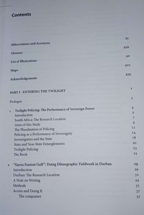 Twilight Policing. - Tessa G Diphoorn (Paperback)