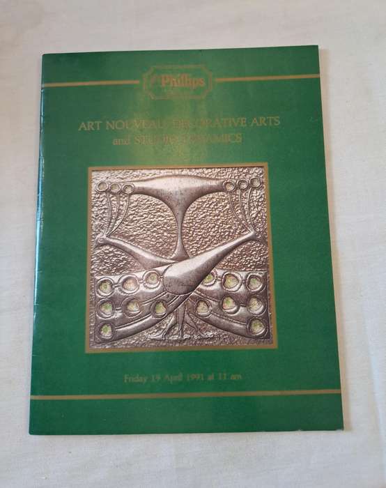 Art Nouveau, Decorative arts and studio ceramics - Phillips Scotland (Paperback)