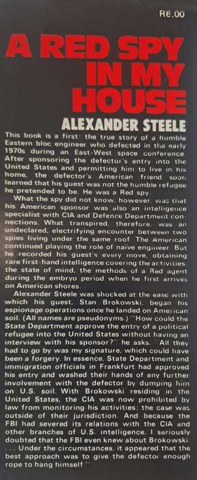A red spy in my house - Alexander Steele (Hardcover with DJ)