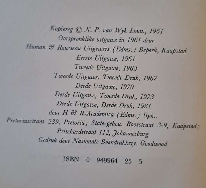 Vernuwing in die Prosa - N. P. Van Wyk Louw (hard cover with no dj)