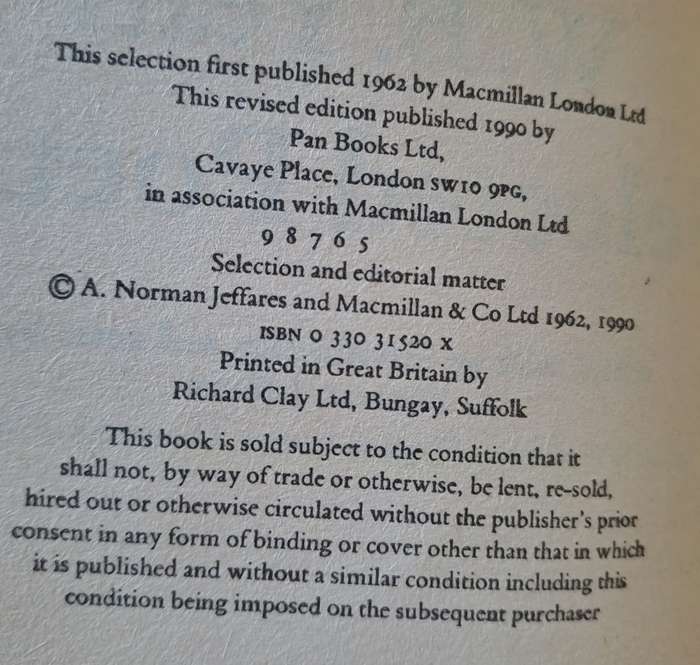 Selected Poetry - W. B. Yeats (paperback)