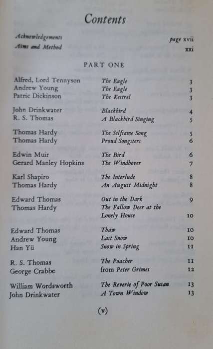 Poems to compare - Raymond Wilson (paperback)