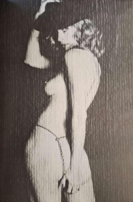 Seven days Seven Girls J. Deckel Munchen (paperback)