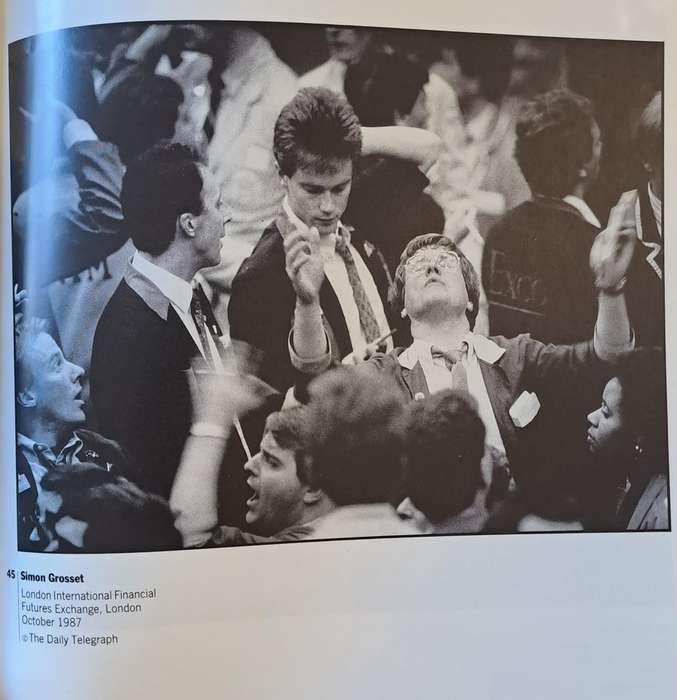 Assignments 2 - The British press photographers Association Yearbook (paperback)