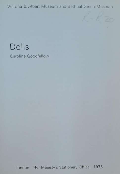 Dolls - Caroline Goodfellow (paperback)