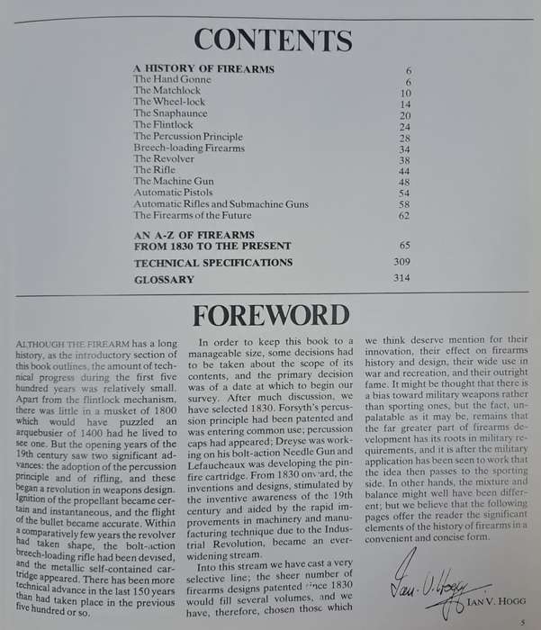 The illustrated encyclopedia of firearms - Ian V. Hogg ( Hard cover with no dj)