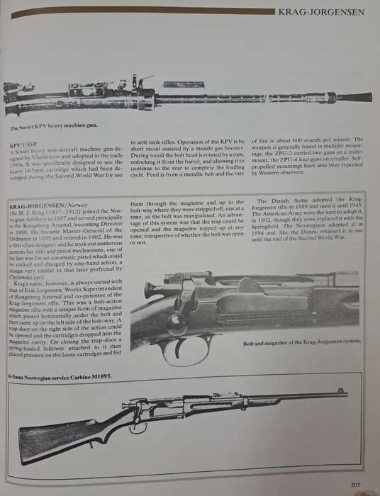 The illustrated encyclopedia of firearms - Ian V. Hogg ( Hard cover with no dj)