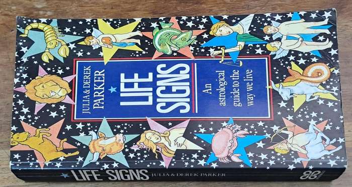 Life Signs - Julia & Derek Parker (paperback)