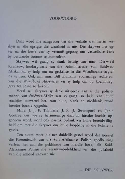 Policies-Avonture in Suidwes Afrika - P C Swanepoel (Hard cover with dj)
