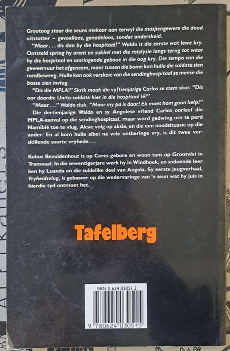 Vryheidsvlug - Kobus Bezuidenhoud (paperback)