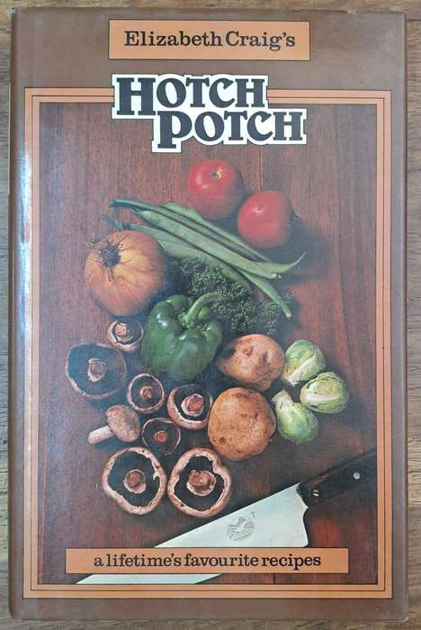 Hotch potch - Elizabeth Craig's (Hard cover with dj)