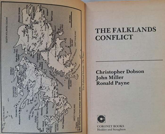 The Falklands Conflict - Christopher Dobson (Paperback)