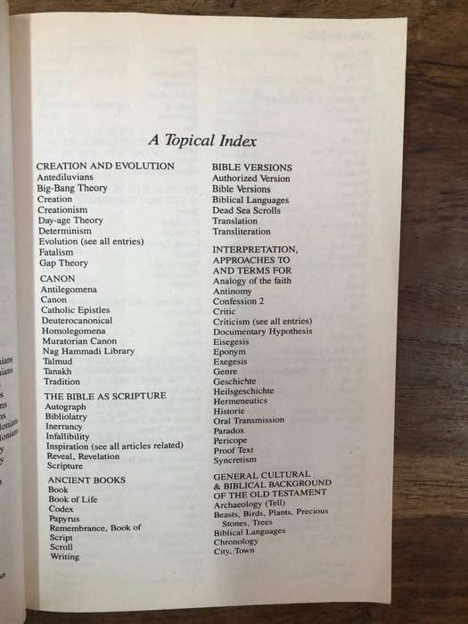 Young's Bible Dictionary - G Douglas Young (Paperback)