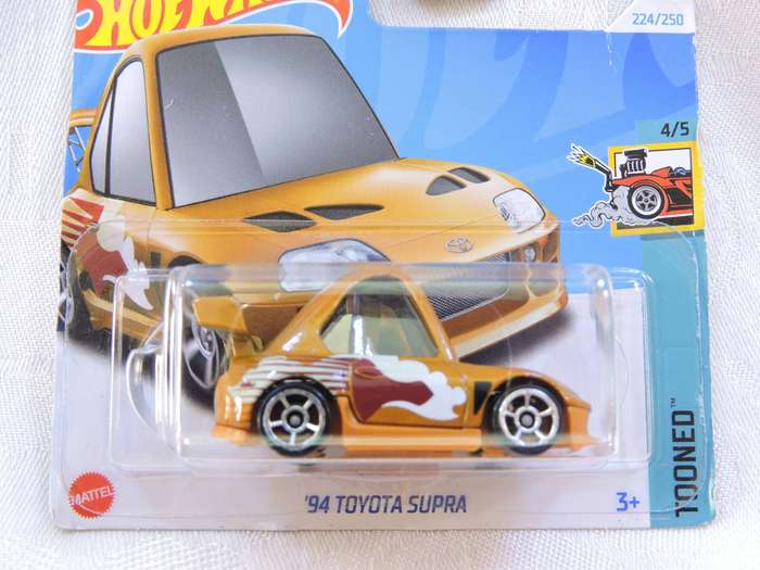 Hot Wheels TOYOTA SUPRA ( Gold )  Tooned