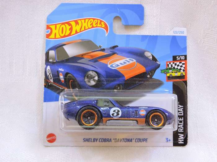 Hot Wheels SHELBY COBRA "DAYTONA" COUPE  ( GULF Blue #3 )