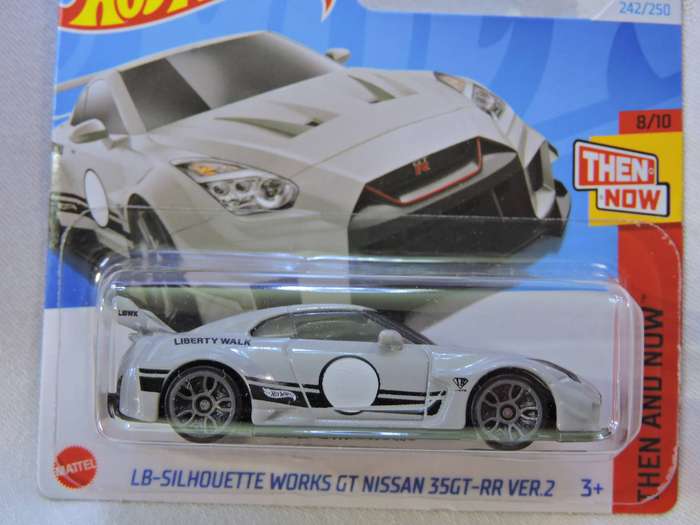 Hot Wheels LB-SILHOUETTE WORKS GT NISSAN 35GT-RR VER.2  ( Grey ) Liberty Walk