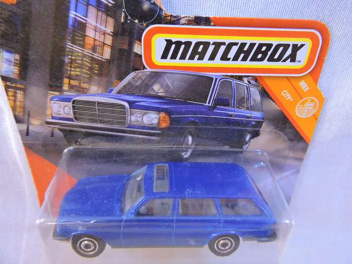 Matchbox MERCEDES BENZ W123 WAGON  ( Blue ) Like Hot Wheels