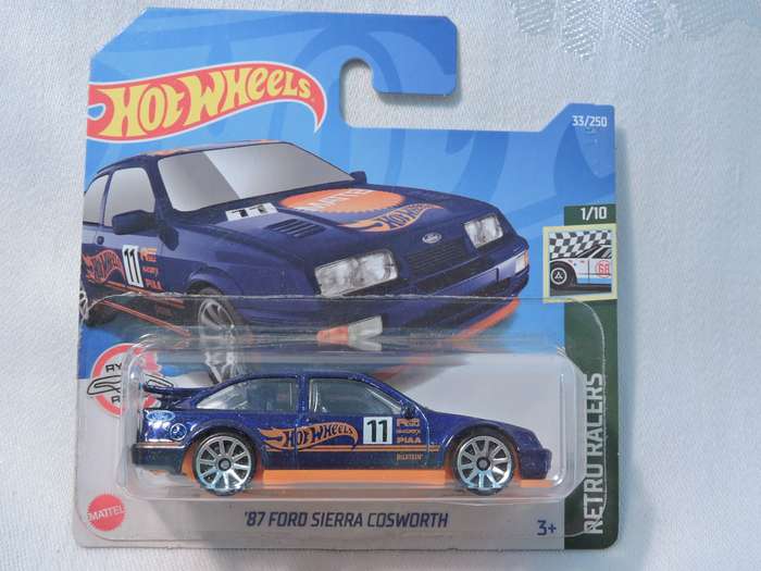Hot Wheels  FORD SIERRA COSWORTH  ( Blue #11 )