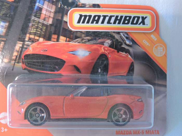 Matchbox MAZDA MX-5 MIATA Cabriolet ( Orange )  Like Hot Wheels