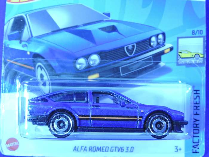 Hot Wheels ALFA ROMEO GTV 3.0  ( Blue )