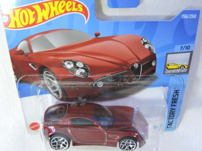 Hot Wheels ALFA ROMEO 8C  Competizione  ( Red )