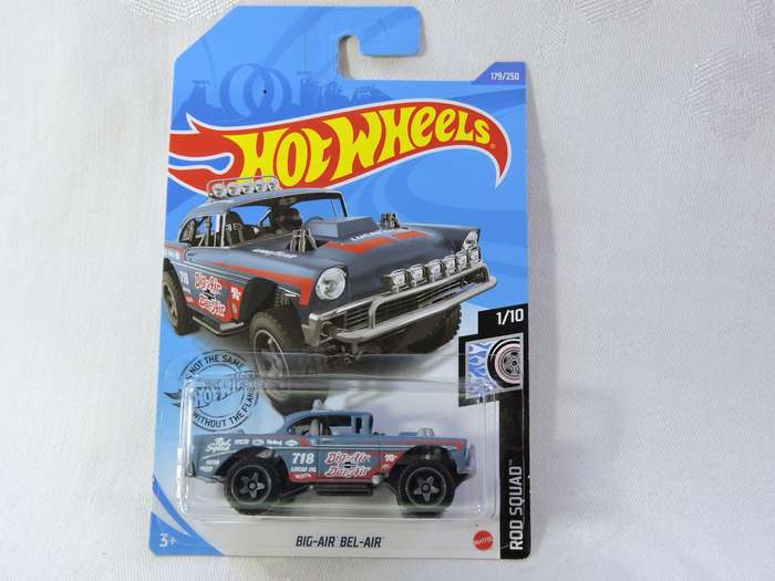 Hot Wheels CHEVY CHEVROLET Big-Air Bel-Air ( Grey #718 ) Long Card