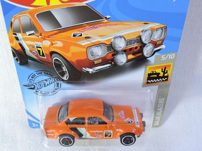Hot Wheels FORD ESCORT RS1600  ( Orange ) Long card
