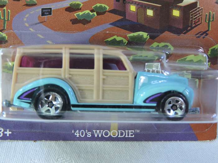 Hot Wheels FORD 40's Woodie ( HW Road Trippin ) Long Card 20/21 Full Metal