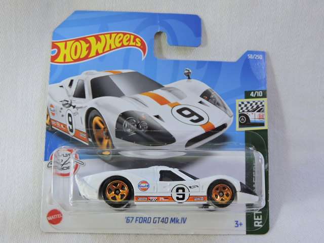 Hot Wheels FORD GT 40 Mk.IV ( White GULF #9 )