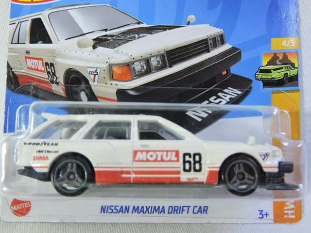 Hot Wheels NISSAN MAXIMA Drift Car ( White #68 ) Like Datsun