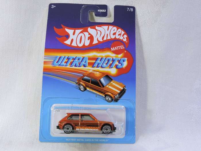 Hot Wheels TOYOTA Starlet KP61 ( Bronze ) Ultra Hots