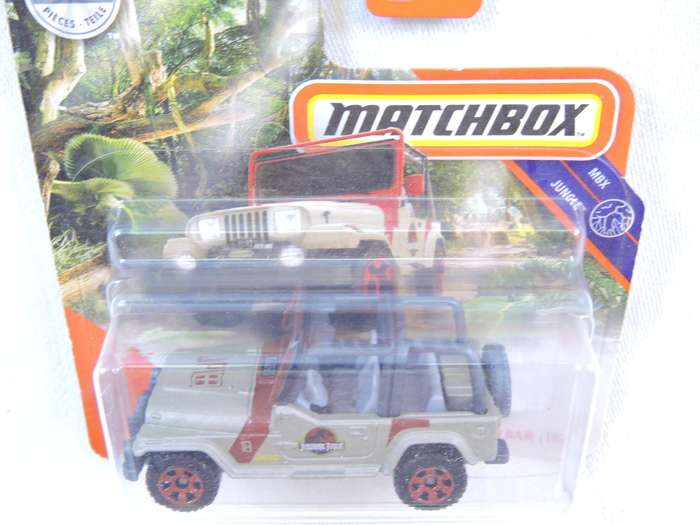 Matchbox JEEP Wrangler ( Jurassic Park ) 72/100   Like Hot Wheels