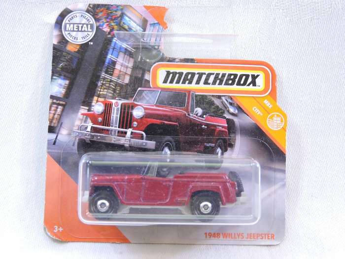 Matchbox JEEP Willys Jeepster ( Red )  Like Hot Wheels