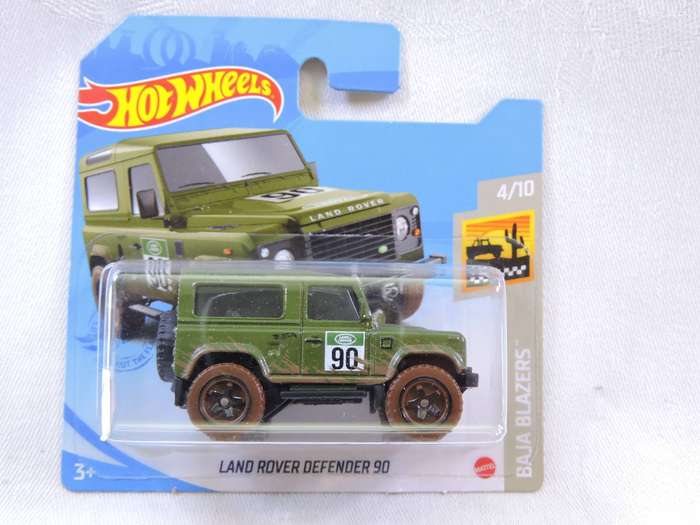 Hot Wheels LAND ROVER Defender 90 ( Green #90 )