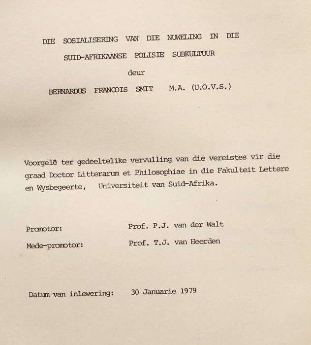DIE SOSIALISERING VAN DIE NUWELING IN DIE SUID-AFRIKAANSE POLISIE SUBKULTUUR - B.F. SMIT