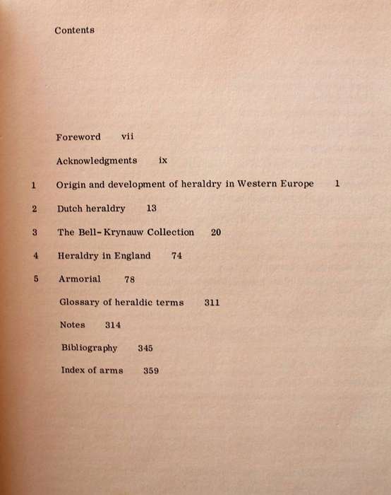 HERALDRY OF SOUTH AFRICAN FAMILIES / COATS OF ARMS, CRESTS, ANCESTRY - C. PAMA (1972)