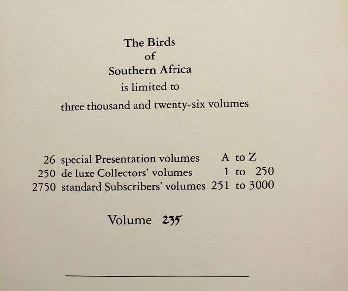 THE BIRDS OF SOUTHERN AFRICA - CLAUDE GIBNEY FINCH-DAVIES (1982) - DE LUXE COLLECTOR'S EDITION