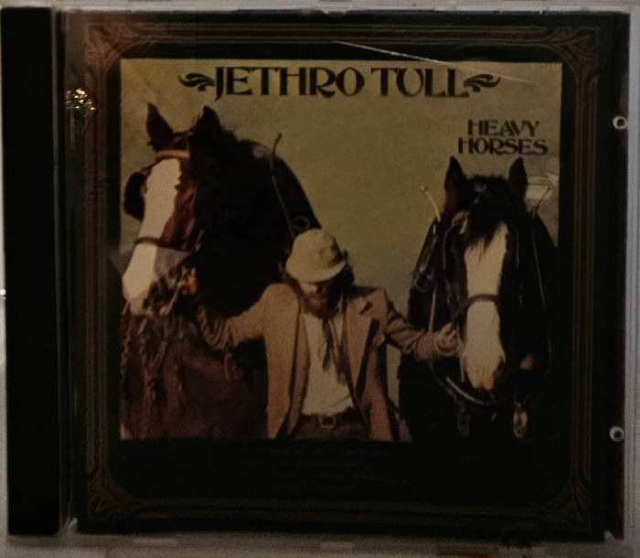 Jethro Tull Heavy Horses  (4325)