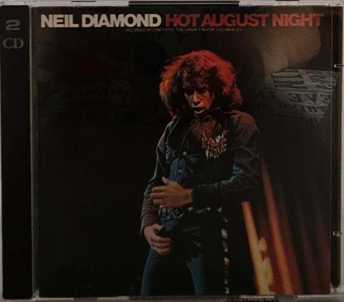 Neil Diamond Hot August Night  (3526)